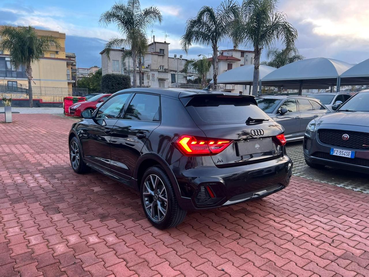 Audi A1 allstreet 30 TFSI S tronic Identity Contrast