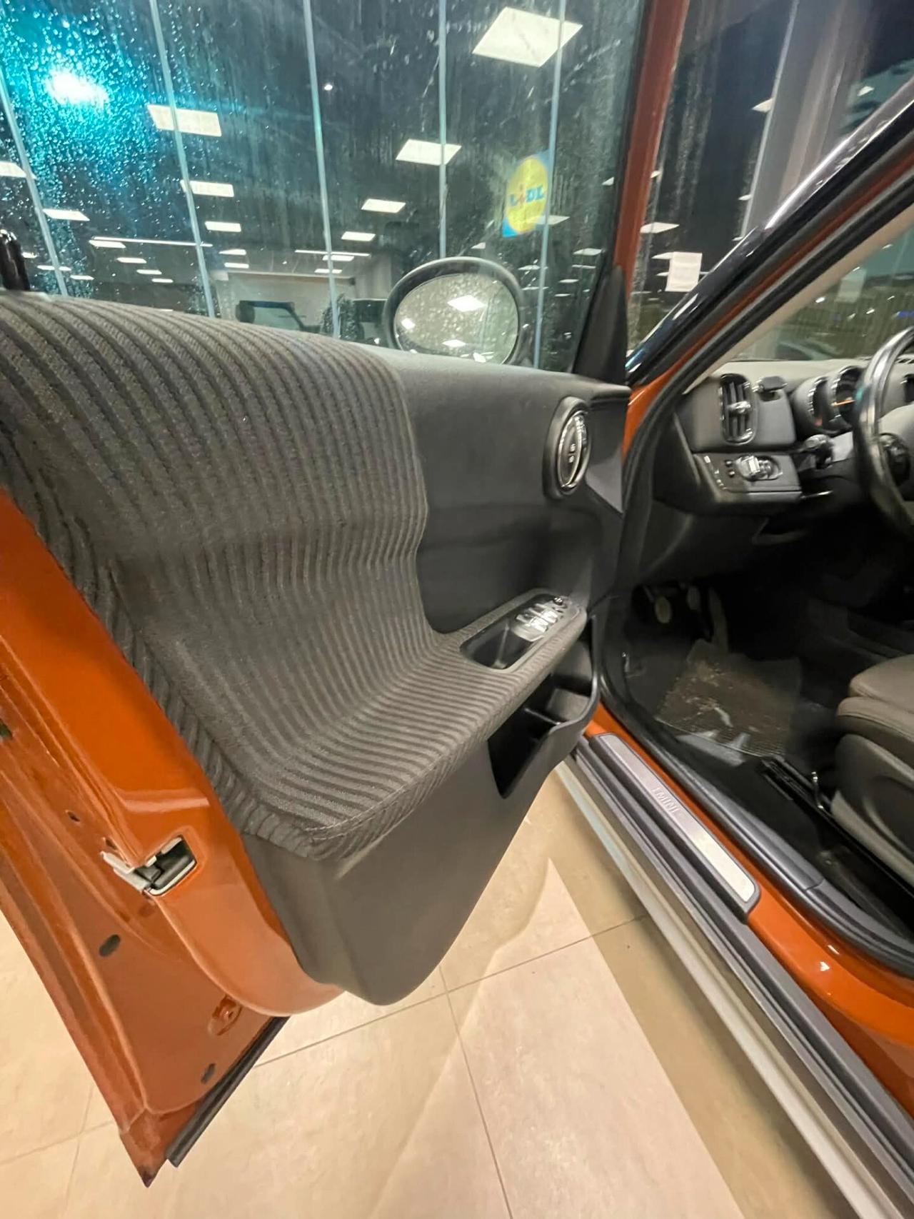 Mini Cooper D Countryman 2.0 Automatica