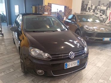 VOLKSWAGEN Golf 1.6 TDI DPF 5p. Highline - Neopatentati