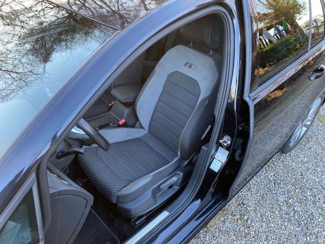 Volkswagen Golf 7.5 R-Line DSG * Appena tagliandata * Unipro.