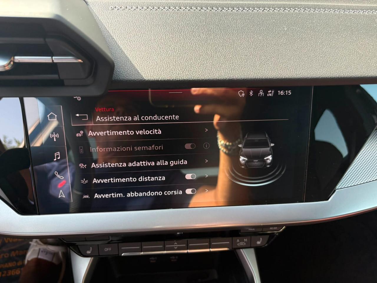 Audi A3 SPB 30 g-tron S tronic line FULL FULL