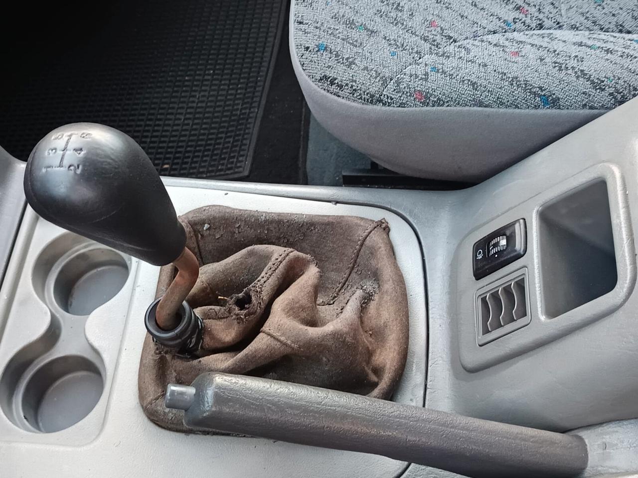 Ssangyong MUSSO 2000 - 2.3i 16V cat EL Lb automobili