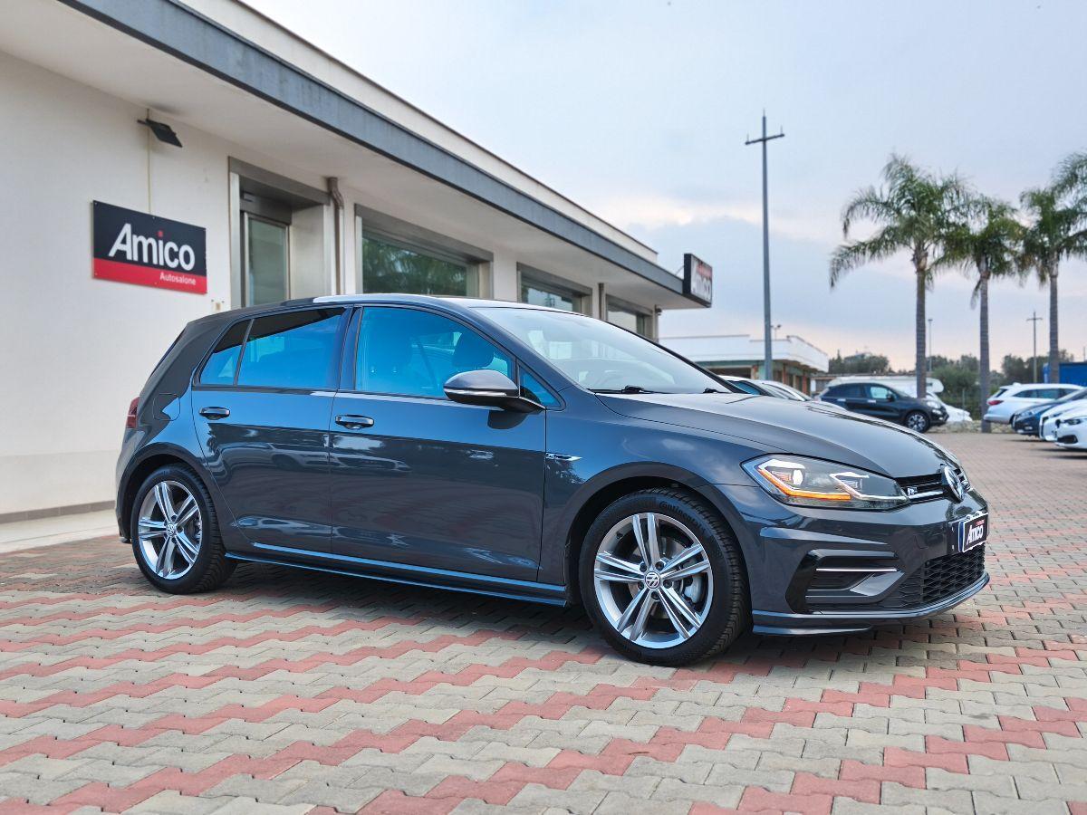 VOLKSWAGEN Golf 7.5 1.4 TSI 125 CV Executive R-Line