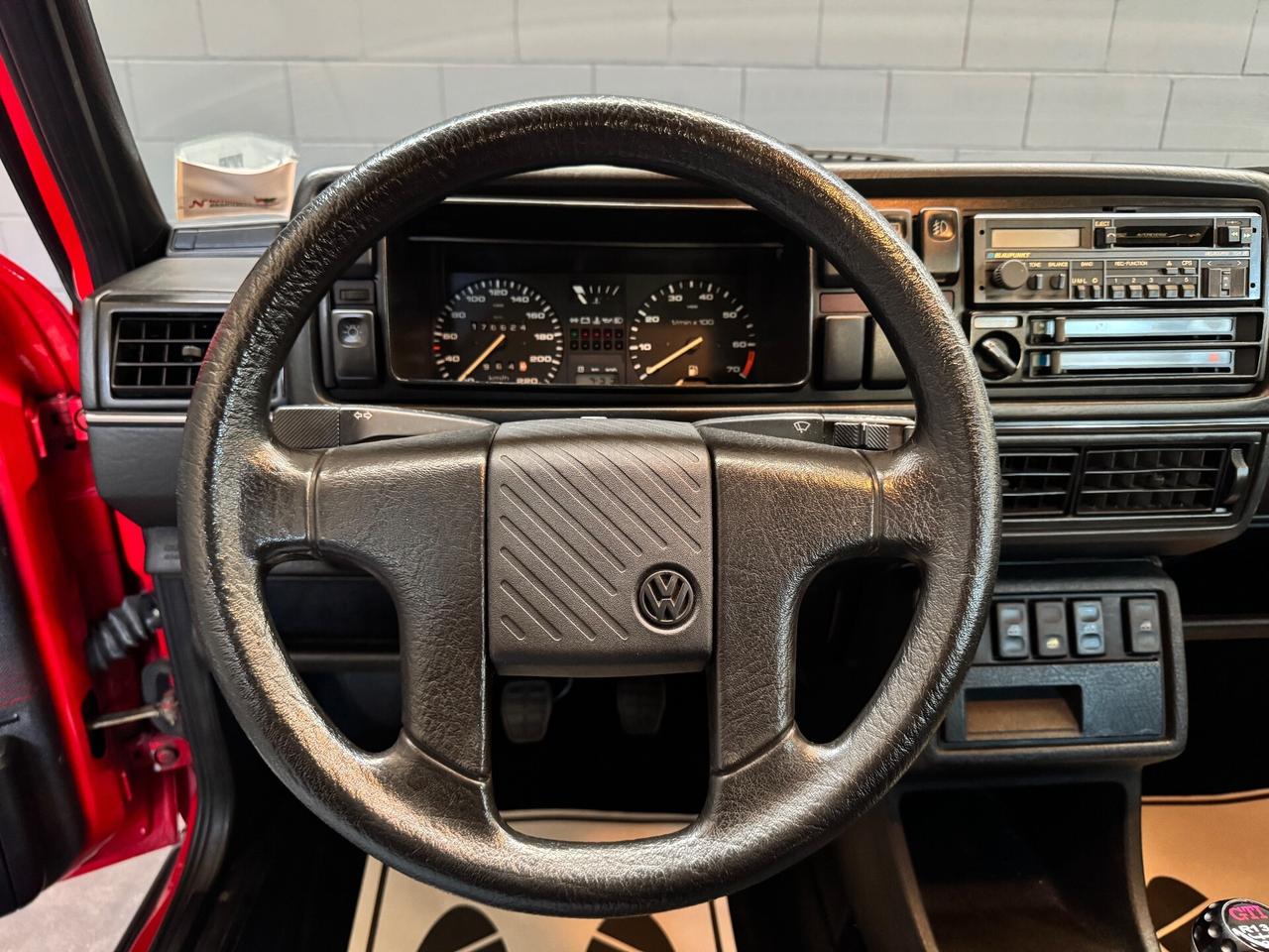 Volkswagen Golf GTI 1800 ASI ORO E CRS