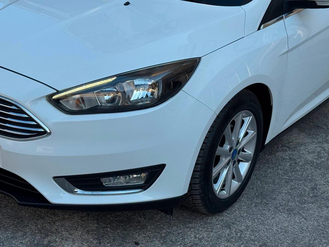 FORD FOCUS BERLINA 1.5 TDCI 120 CV. E6 TITANIUM KM 109.000 PERFETTA