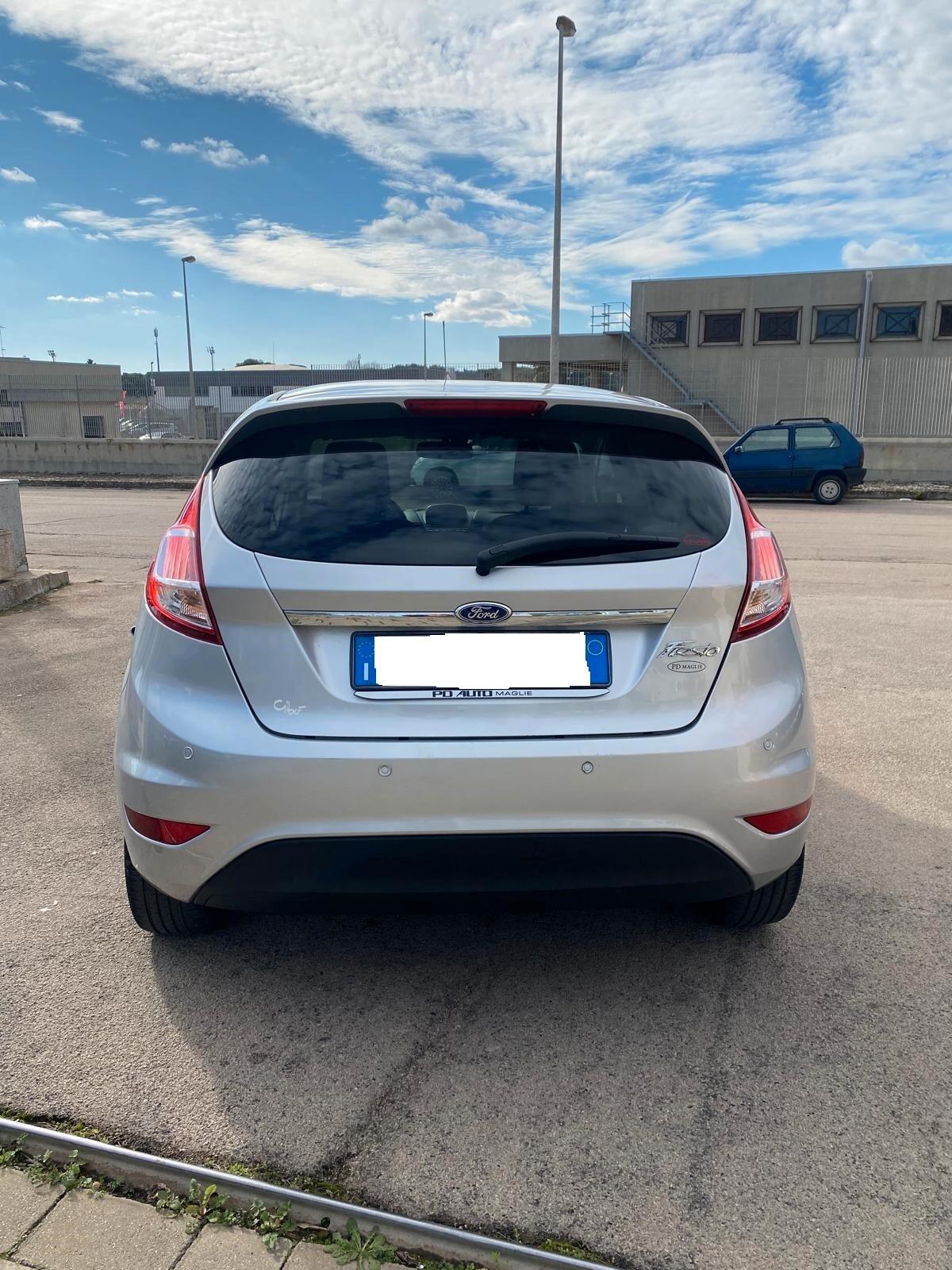 Ford Fiesta 1.5 TDCi 75CV 5 porte Titanium - NEO PATENTATI