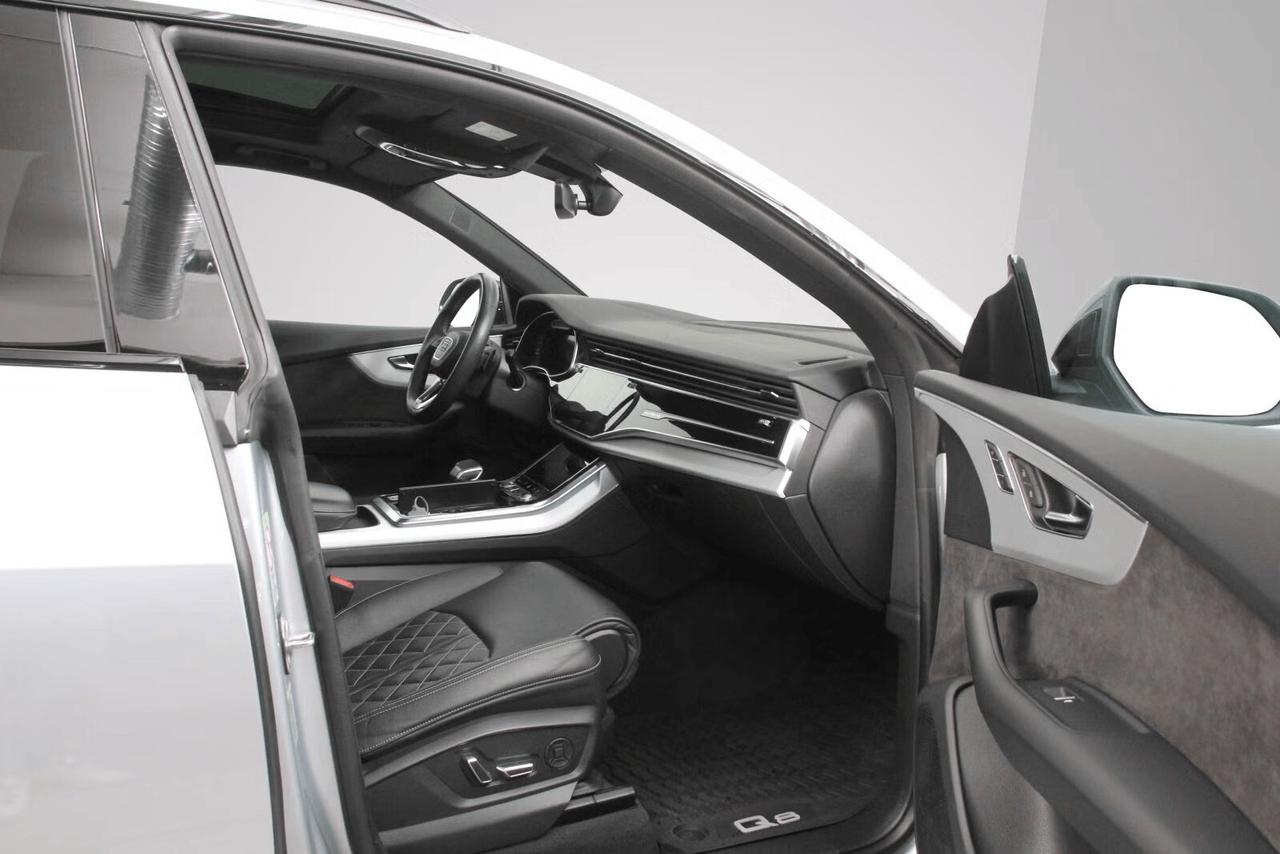 Audi Q8 60 TFSI e quattro tiptronic S line plus