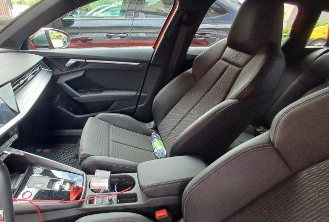 AUDI S3 Sedan TFSI 310 CV quattro S tronic sport attitude