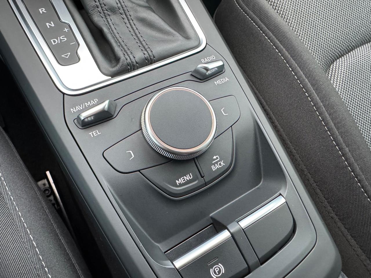 Audi Q2 30 TDI S tronic Admired