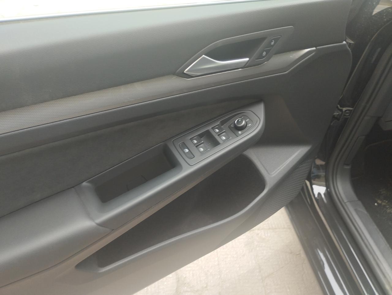 Volkswagen Golf 2.0 TDI 150 CV DSG SCR Style