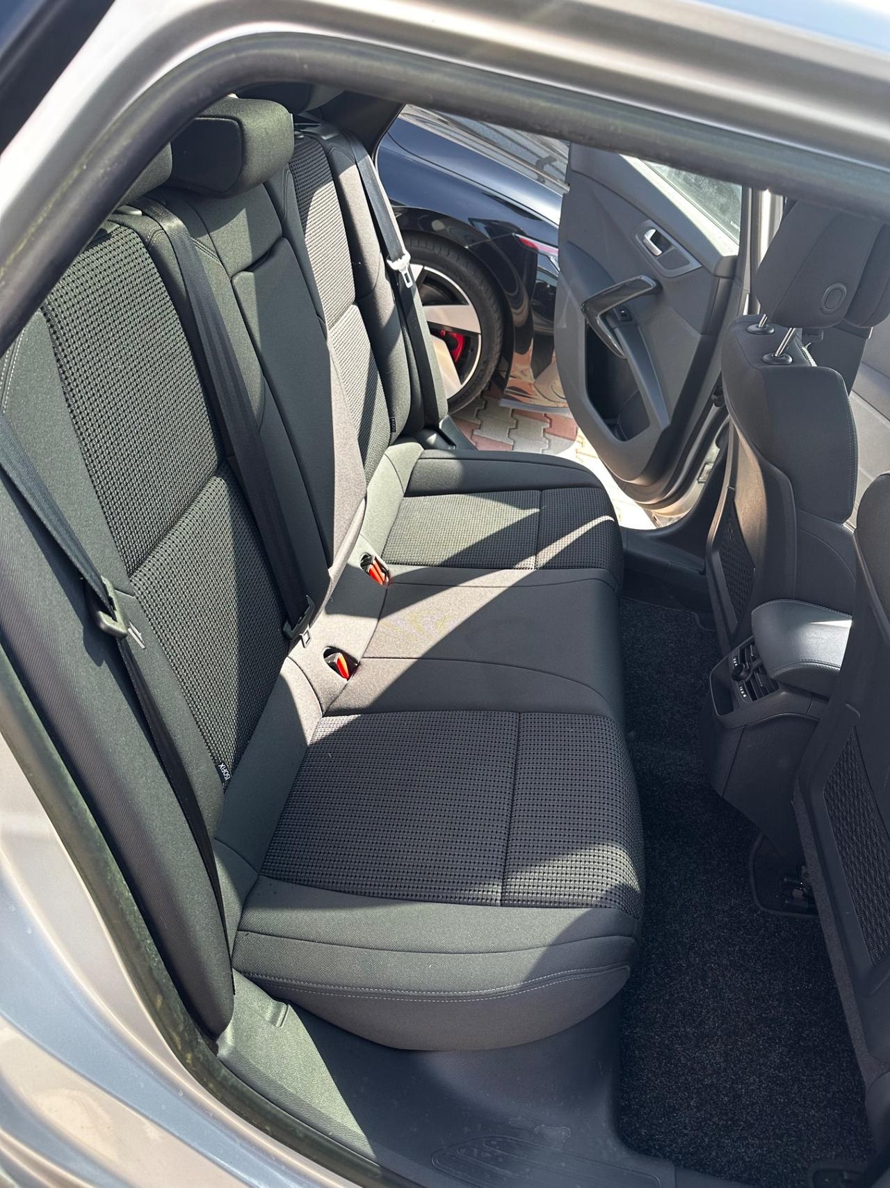 Peugeot 508 2.0 HDi 163CV aut. SW Ciel Active