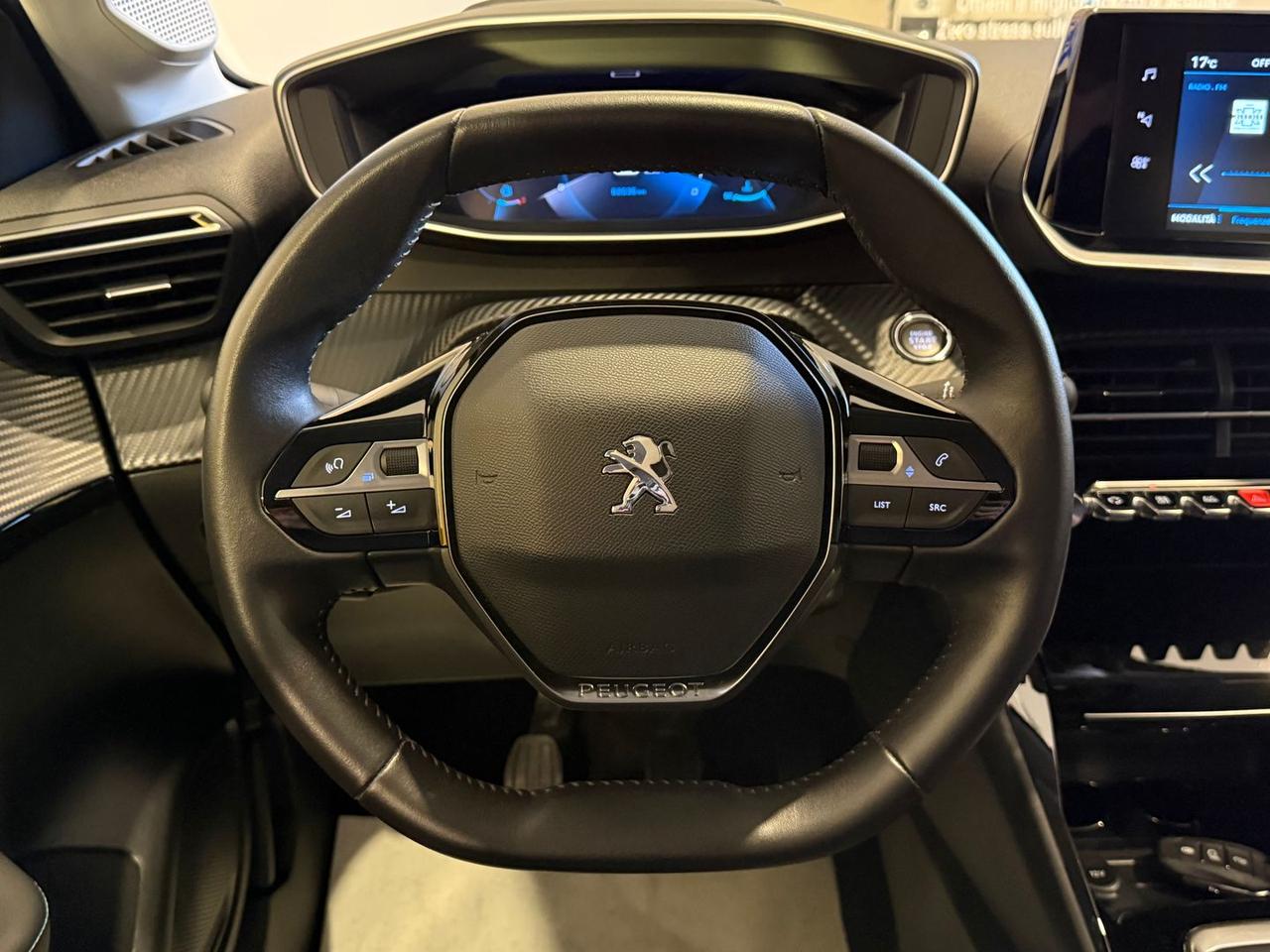 Peugeot 208 Allure Pack 1.5 Blue HDI 100 #10467