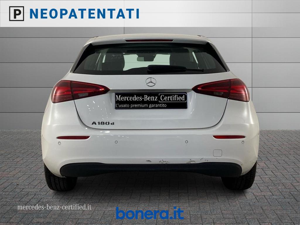 Mercedes Classe A 180 180 D Advanced 8G-DCT