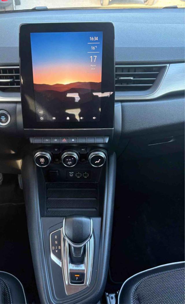 RENAULT Captur Plug-in Hybrid E-Tech 160 CV Intens