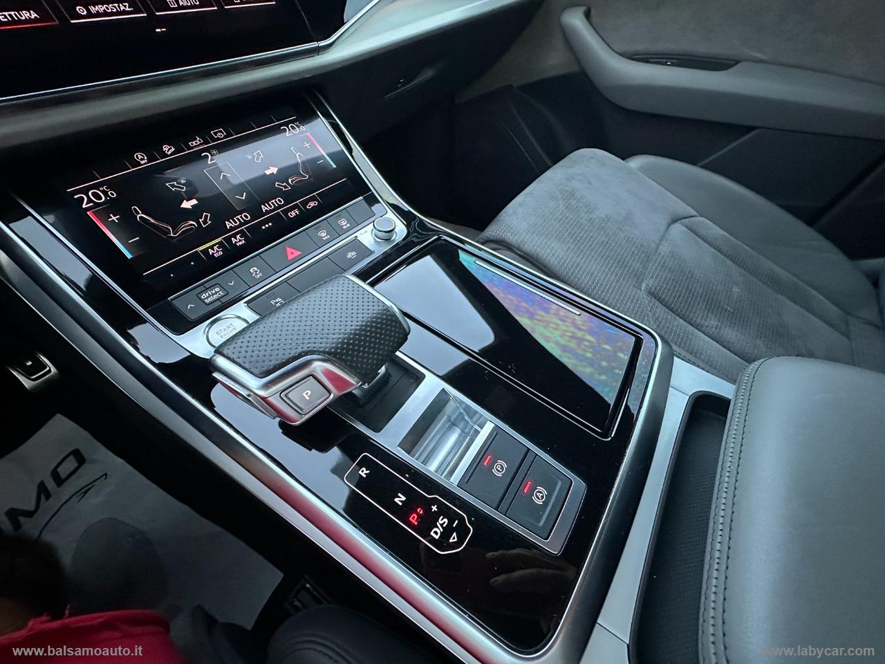 AUDI Q8 45 TDI S-LINE TETTO APRIBILE