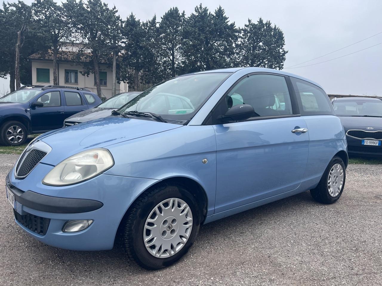 Lancia Ypsilon 1.4 16V Argento GPL ok neopatentati