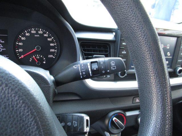 KIA Stonic 1.6 CRDi 110cv Urban -BiColor-Ok NEOPAT.- EURO 6/B