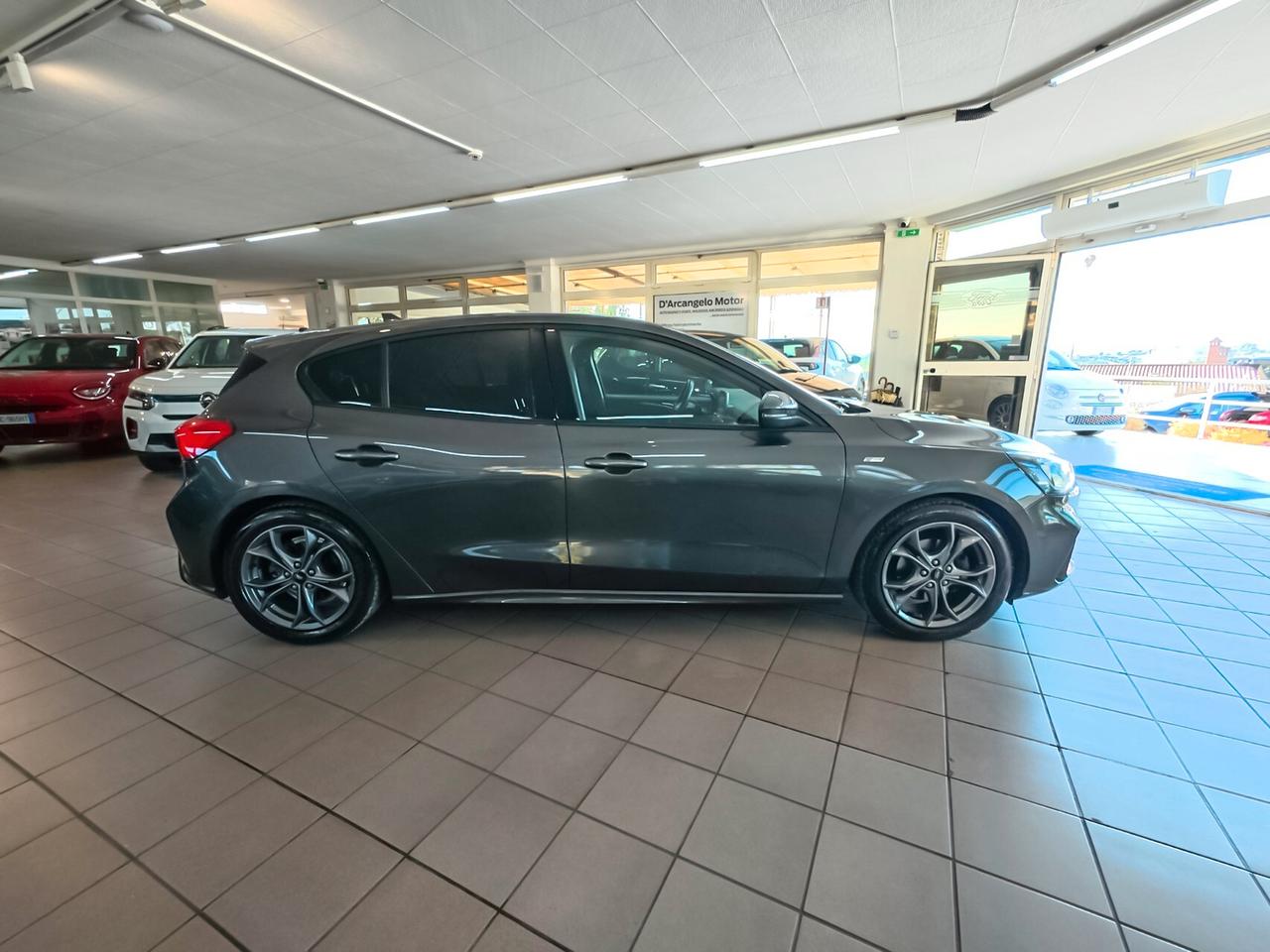 Ford Focus 1.5 EcoBlue 120 CV 5p. ST-Line