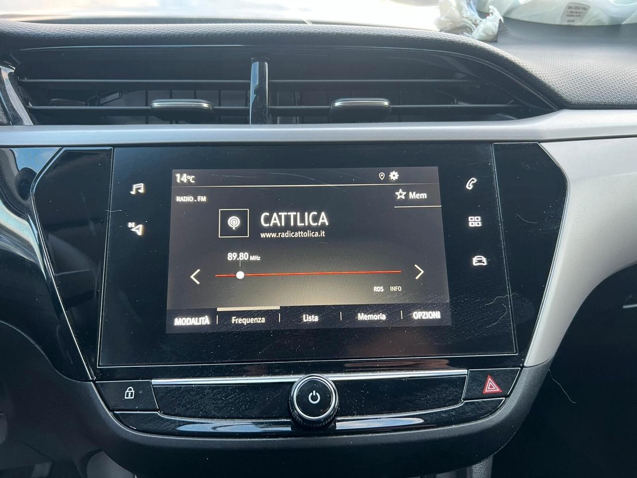 Opel Corsa 1.2 Blitz Edition