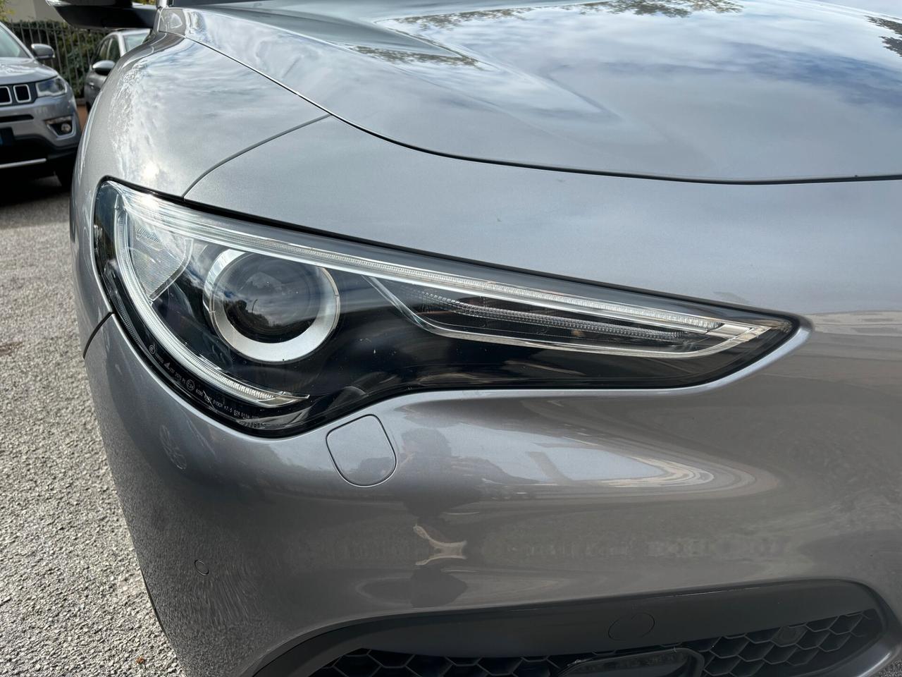 Alfa Romeo Stelvio 2.2 Turbodiesel 160 CV AT8 RWD SPORT TECH