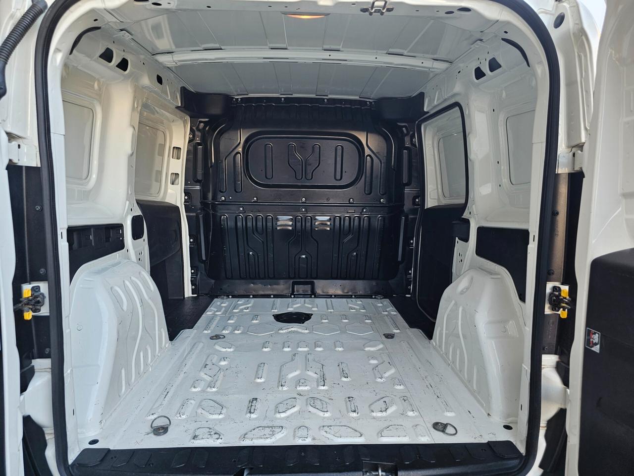 Fiat Doblò 1.3 MJT PC-TN Cargo Business