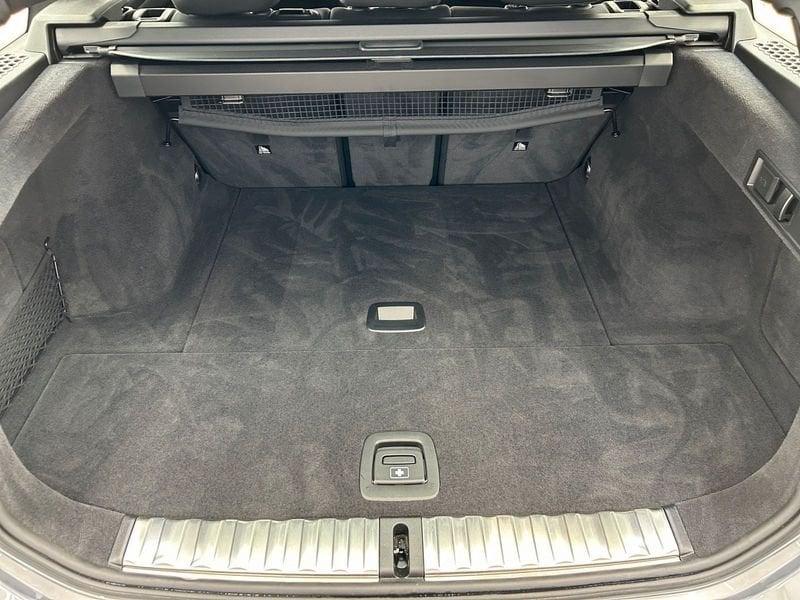 BMW Serie 3 318i Touring Msport Navi Led HiFi 18" Live Cockpit Plus