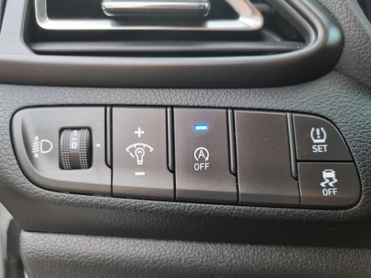 Hyundai i30 Wagon 1.6 CRDi 136 CV iMT 48V Prime