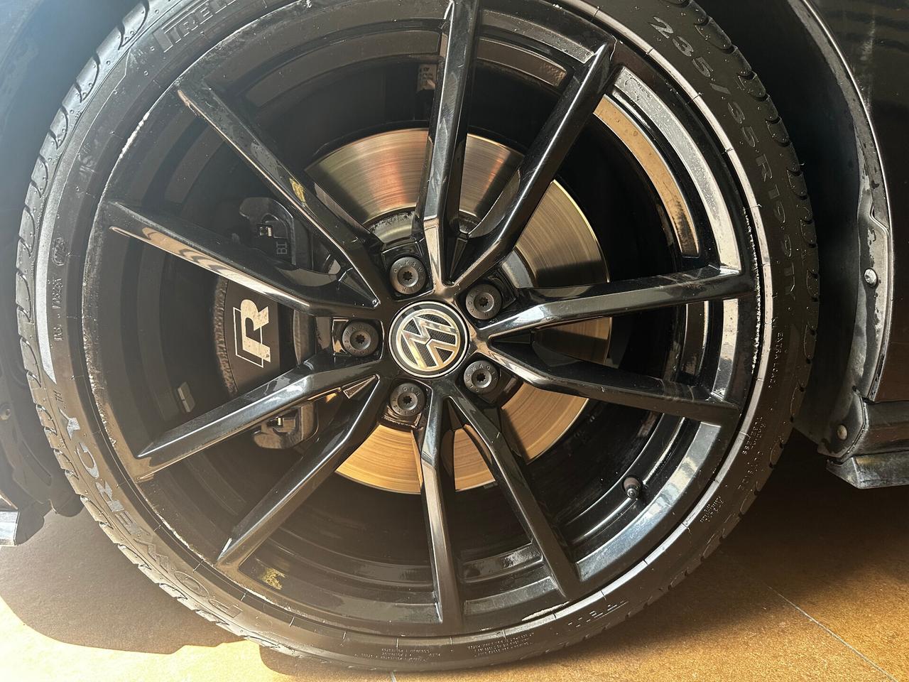 Volkswagen Golf R 2.0 TSI DSG 4MOTION 3p. BMT
