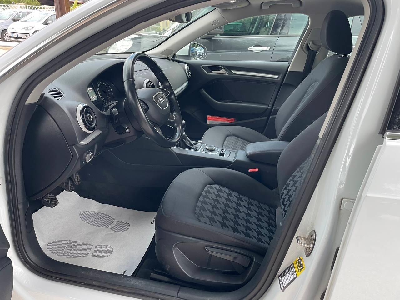 AUDI A3 1.6 TDI SPB - 2016