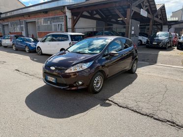 Ford Fiesta 1.4 TDCi 68CV 5 porte Titanium