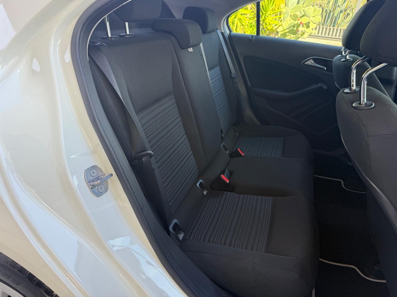 Mercedes-benz A 180 d Business