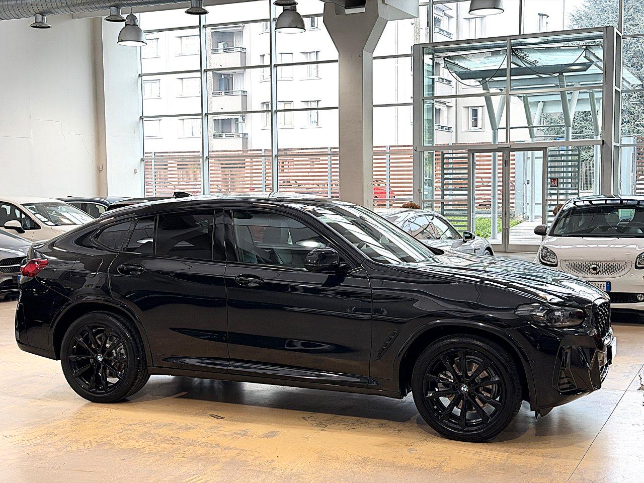 BMW X4 xdrive20d mhev 48V Msport-20" - Camera 360 - FULL - IVA