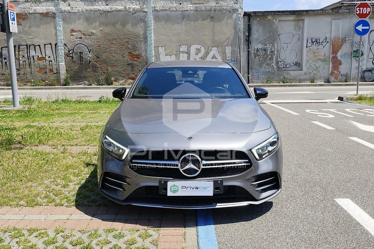 MERCEDES A 35 AMG 4Matic