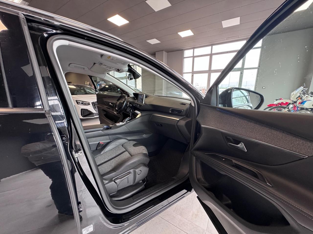 PEUGEOT 5008 1.5 HDI 130CV ALLURE AT8