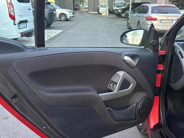 SMART ForTwo 1000 52 kW coupé limited two