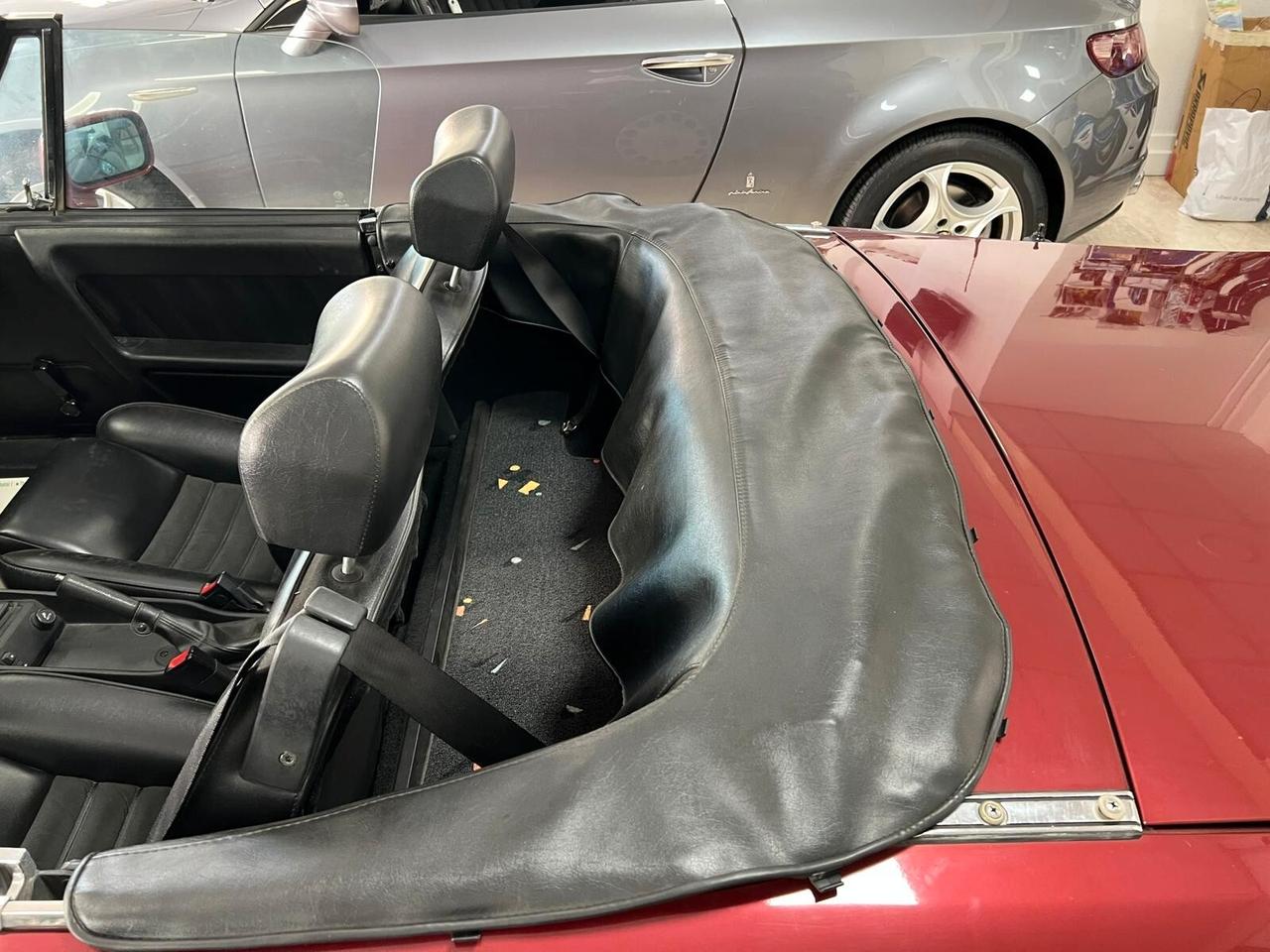 Alfa Romeo Spider 1.6 Duetto my90