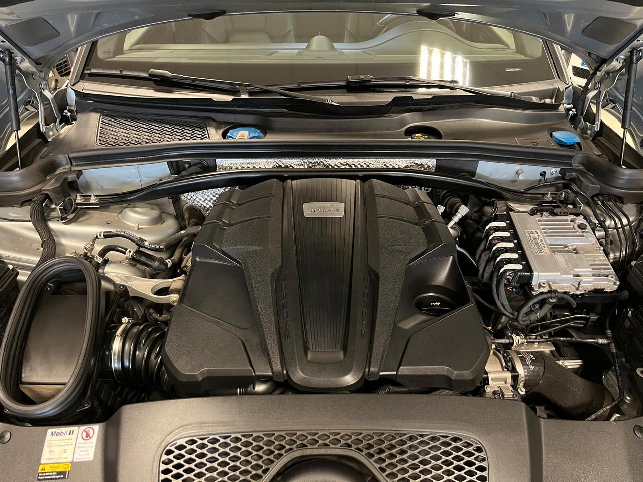 Porsche Macan 3.0 S