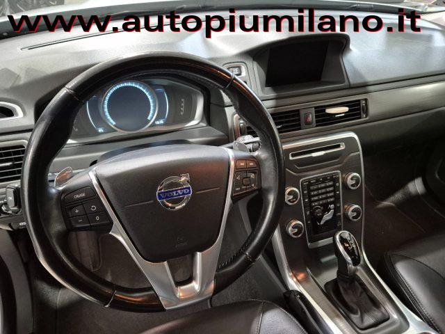 VOLVO XC70 D4 AWD Geartronic Summum