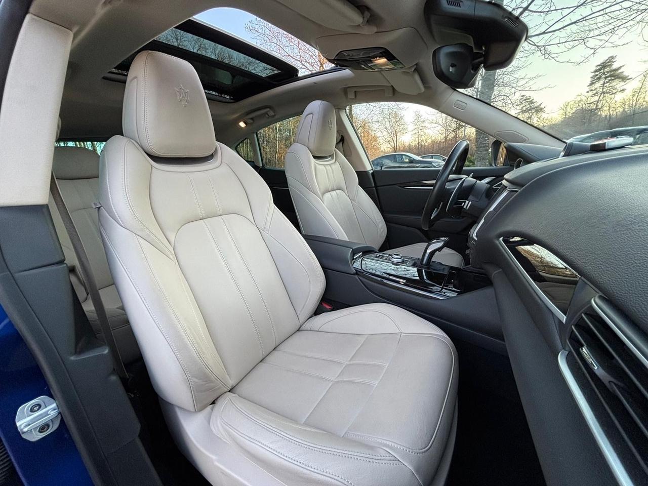 Maserati Levante V6 AWD Gransport 350CV •TETTO•PELLE BEIGE•