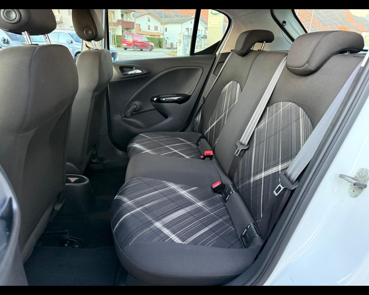 OPEL Corsa 5ª serie - Corsa 1.4 90CV 5 porte b-Color