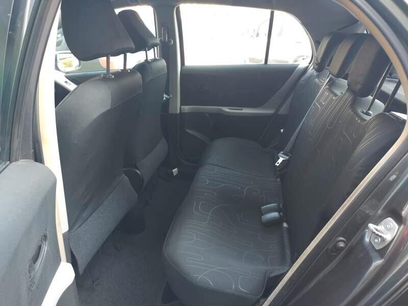 Toyota Yaris 1.0 5 porte Sol