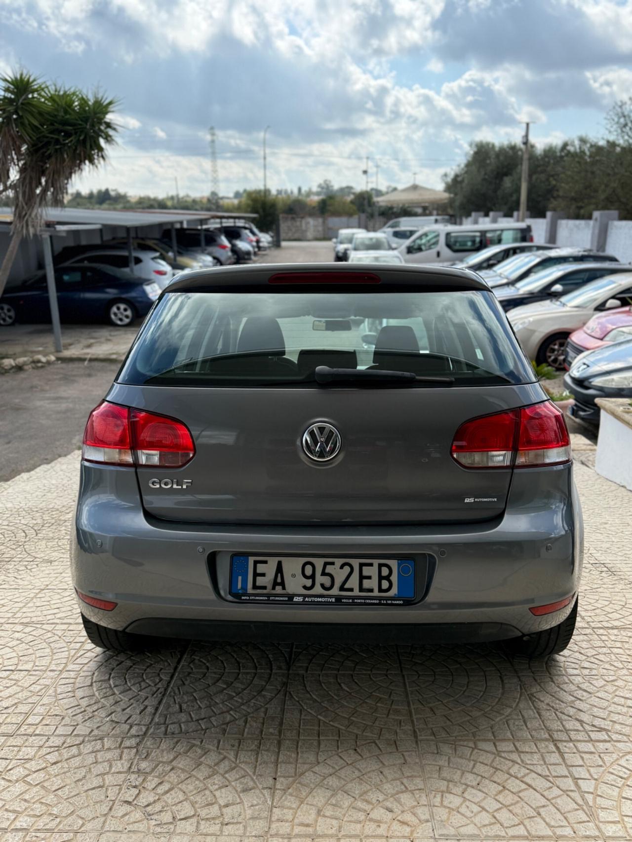 Volkswagen Golf 1.6 5p. Highline GPL