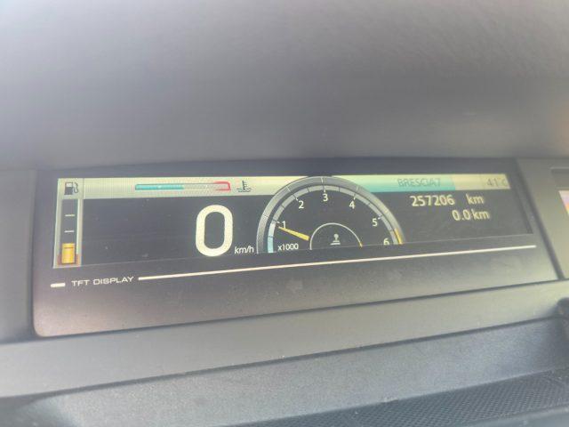RENAULT Scenic X-Mod 1.5 dCi 110CV UniPropietario Navi 3D Cruise
