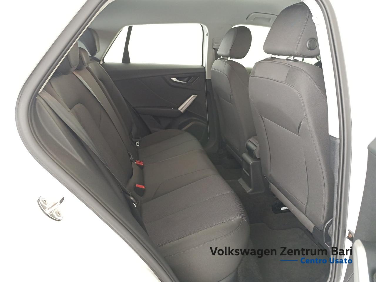 Audi Q2 35 2.0 tdi business s-tronic