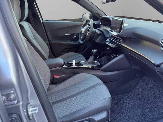 Peugeot 2008 PureTech 100 S&S Allure