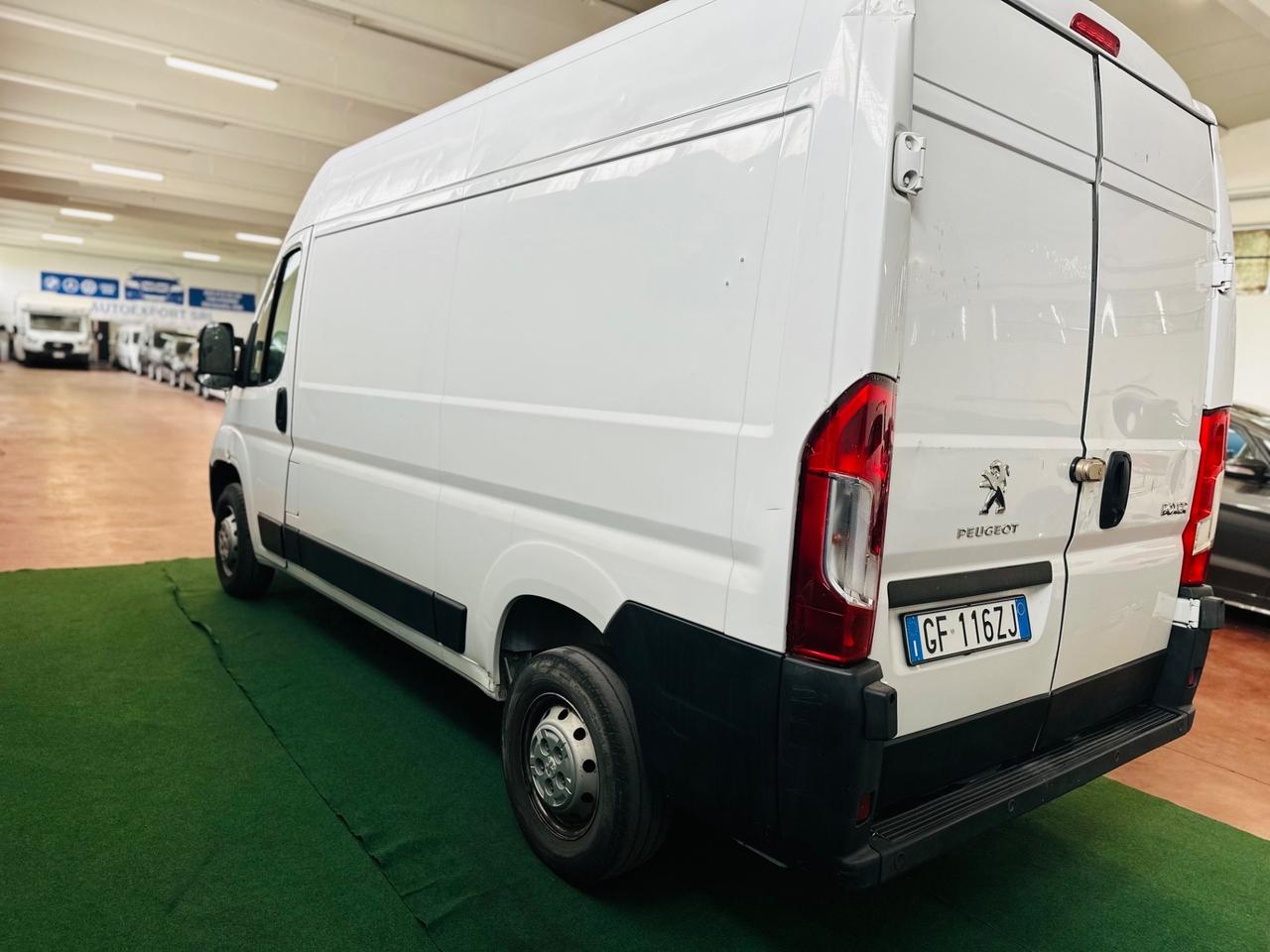 Peugeot Boxer 330 2.2 BlueHDi 140 S&S PC-TN Furgone