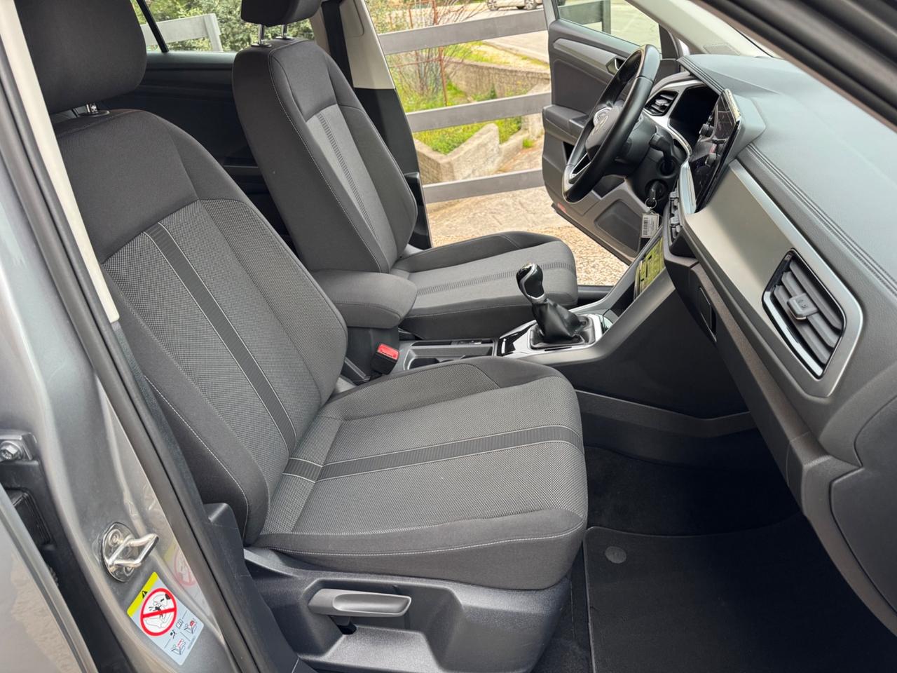 Vw T-Roc 1.0 TSI - FARI LED - CERCHI 17 - 2022