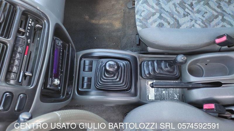 Suzuki Grand Vitara 1.6i 16V cat 3 porte 4x4 (GANCIO TRAINO)