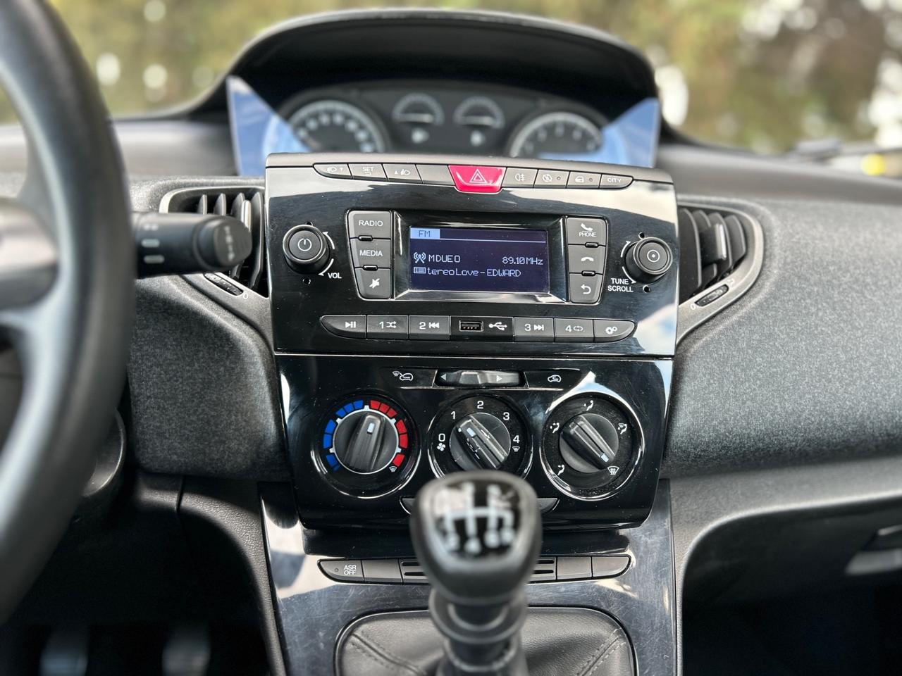 Lancia Ypsilon 1.0 Hybrid*NEOPATENTATI*UNIPRO*