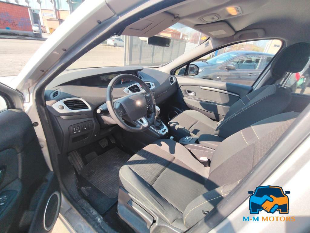Renault Scenic X-Mod 1.5 dci Dynamique 110cv edc